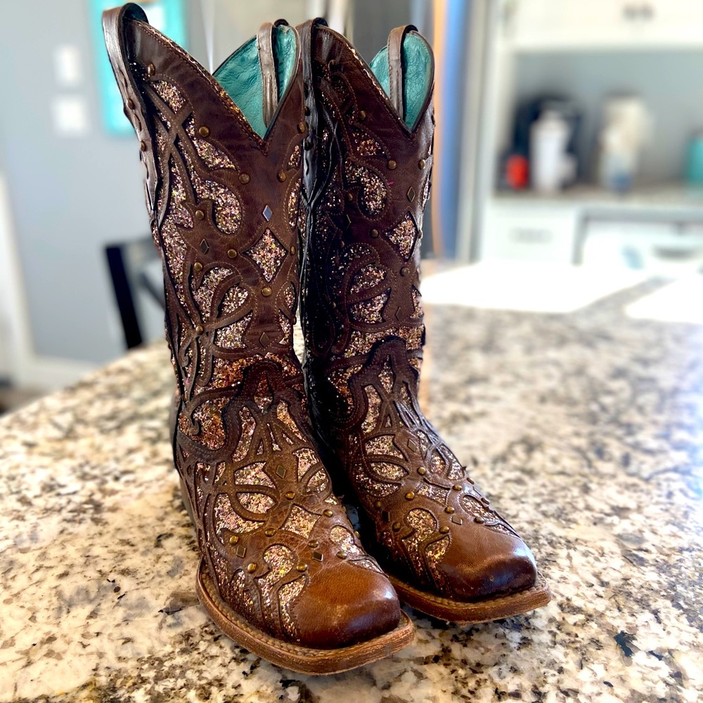 Square Toe Boots